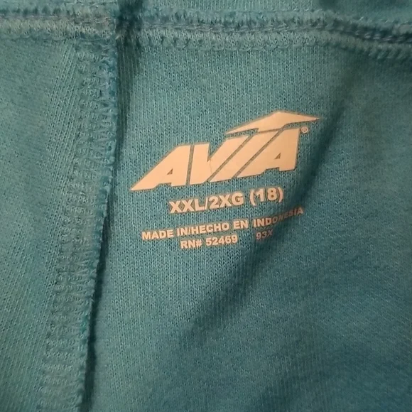 Set - Picture 3 of 3